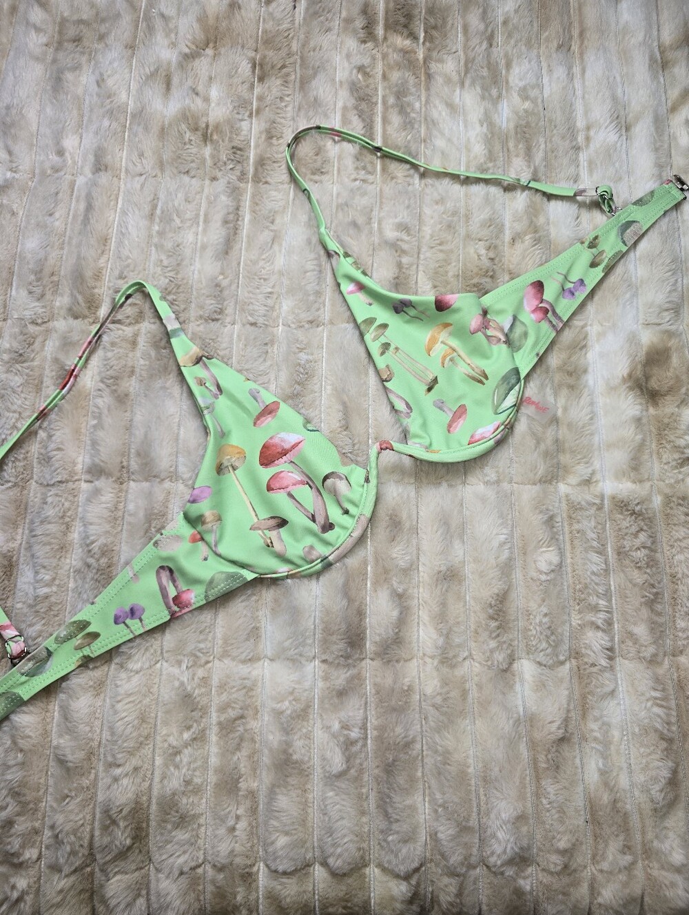 ROMWE Mint Green Mushroom-Print Triangle Bikini Top Size Small